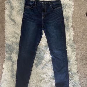 American Eagle - Hi-Rise Dark Wash Jegging